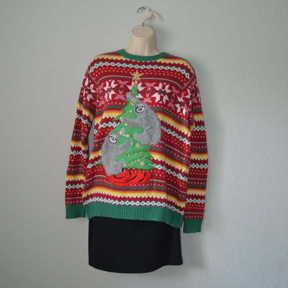 Sz S 33 Degrees Unisex Sloth Fair Isle Christmas Sweater - Picture 3 of 9